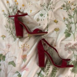 Steven madden red velvet shoes